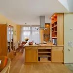 Haus Admiral Wintergarten * 斯匹科罗格