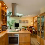 Haus Admiral Wintergarten 度假居